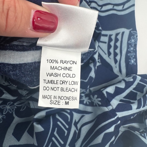 Hula Bay Hawaiian Shirt Men Medium NEW Blue Button Up Short Sleeve Rayon Tribal - Picture 8 of 11